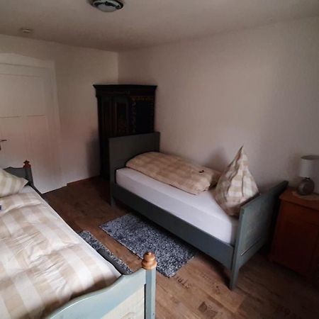 Apartmenthaus "Zum Birnbaum" Rosstal ภายนอก รูปภาพ