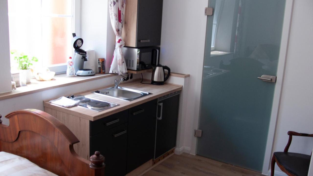 Apartmenthaus "Zum Birnbaum" Rosstal ภายนอก รูปภาพ