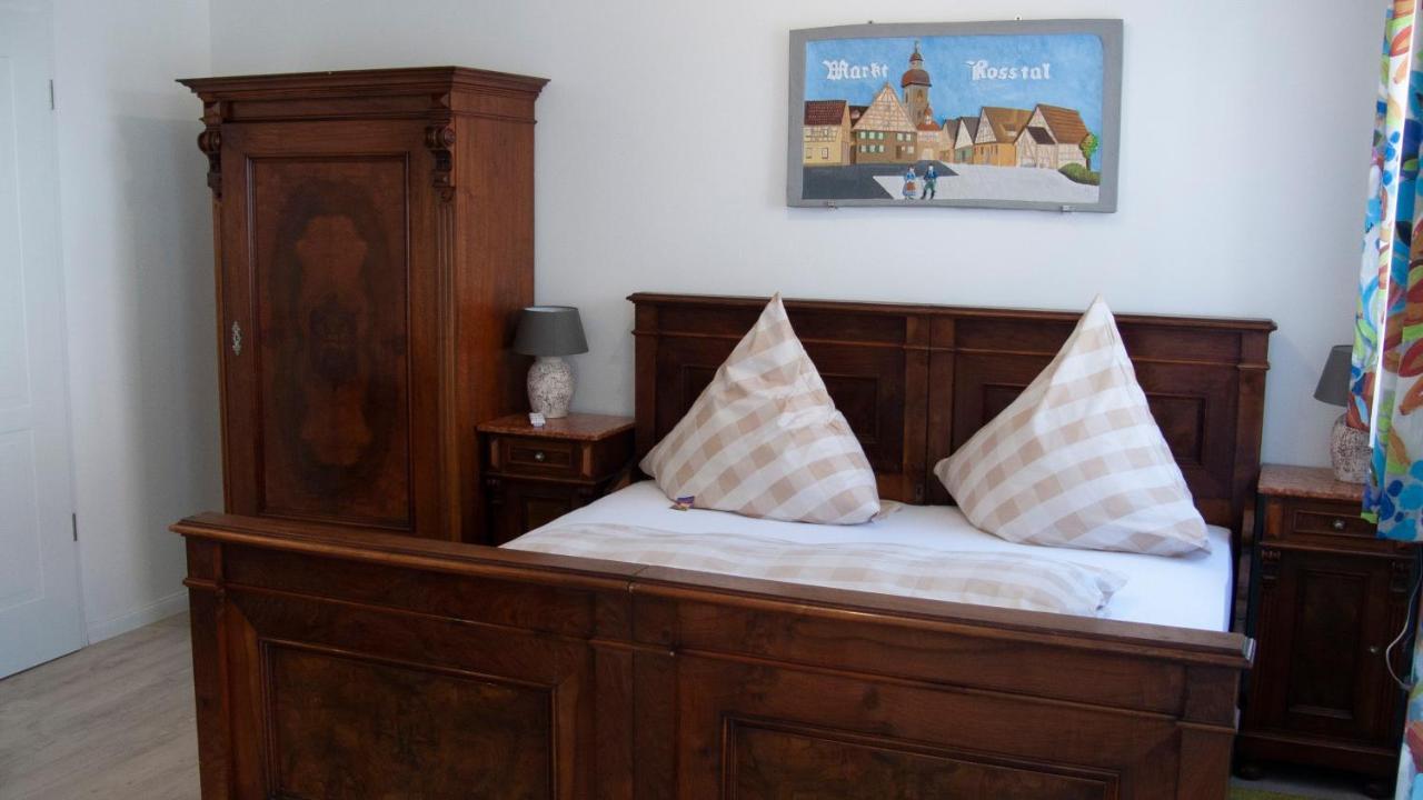 Apartmenthaus "Zum Birnbaum" Rosstal ภายนอก รูปภาพ