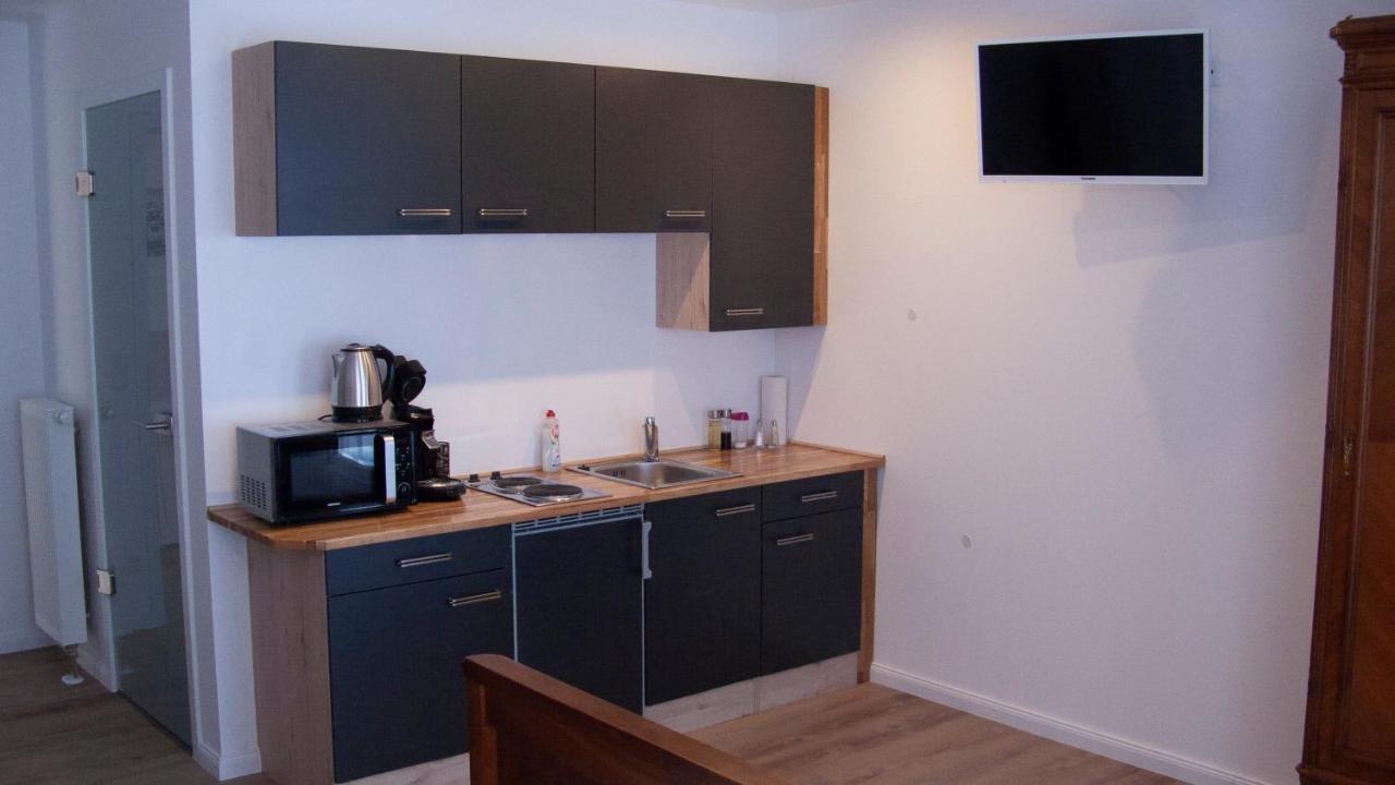 Apartmenthaus "Zum Birnbaum" Rosstal ภายนอก รูปภาพ